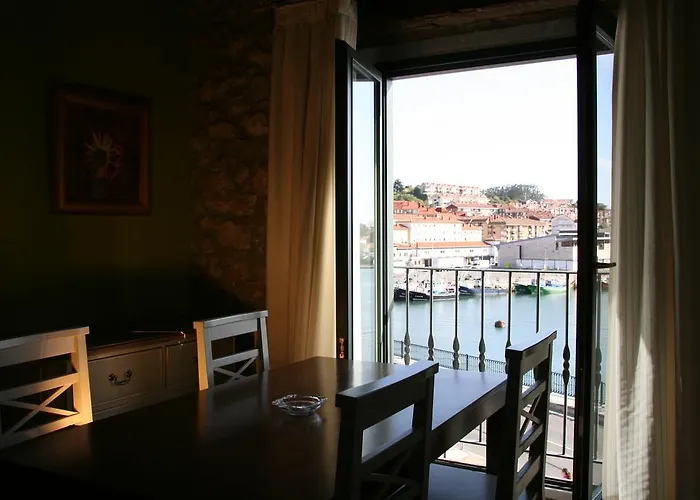 Rincon Del Puerto * San Vicente De La Barquera